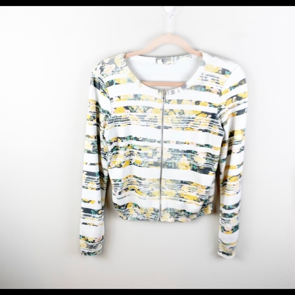 Moth Anthropologie Zip Up Floral Jacket - Picture 2 of 8